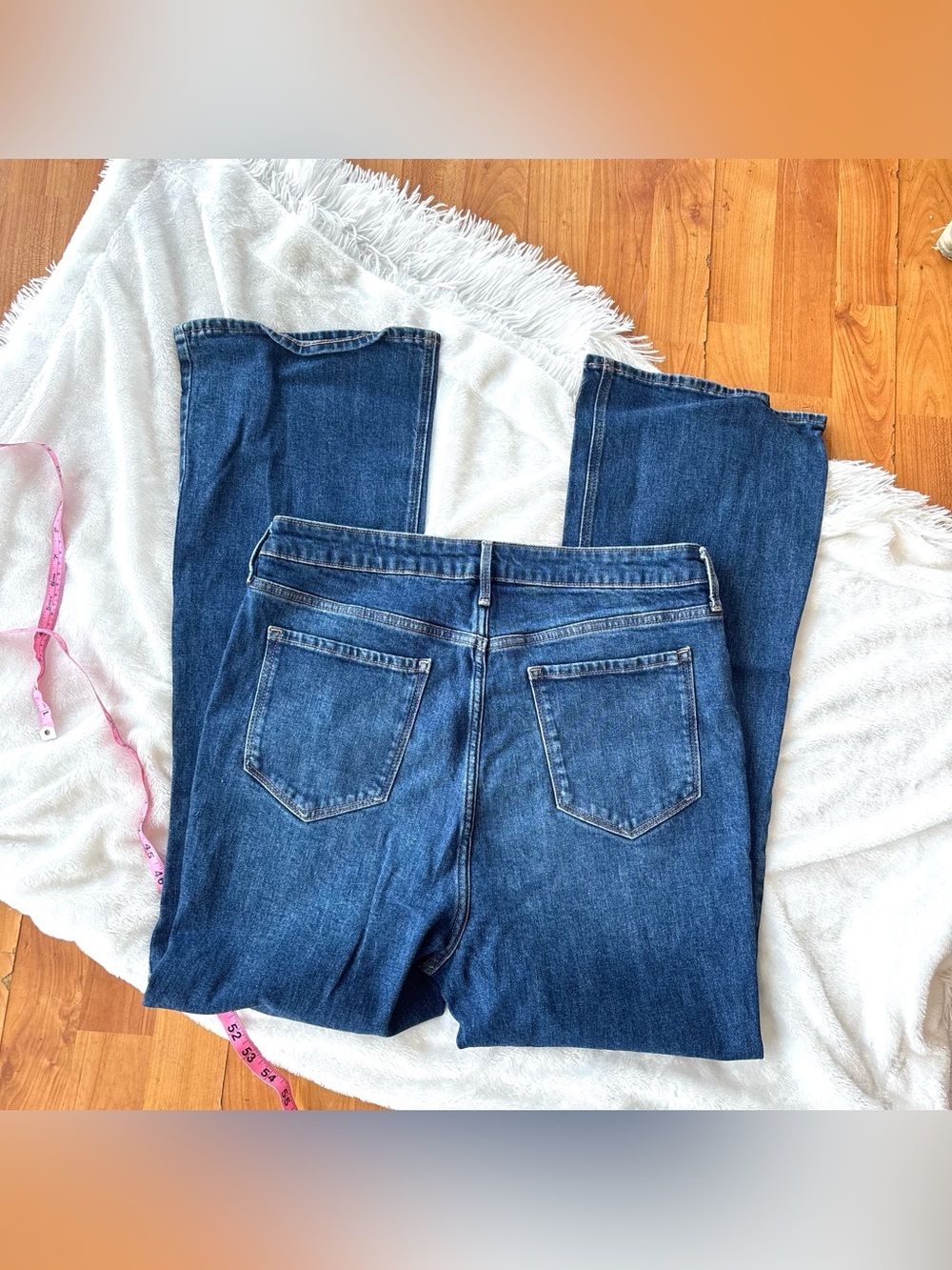 High Rise Flare jeans - Picture 6 of 8